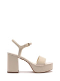 Sandália em Pele Off-White e Plataforma