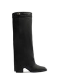 Bota negra de piel de caña alta