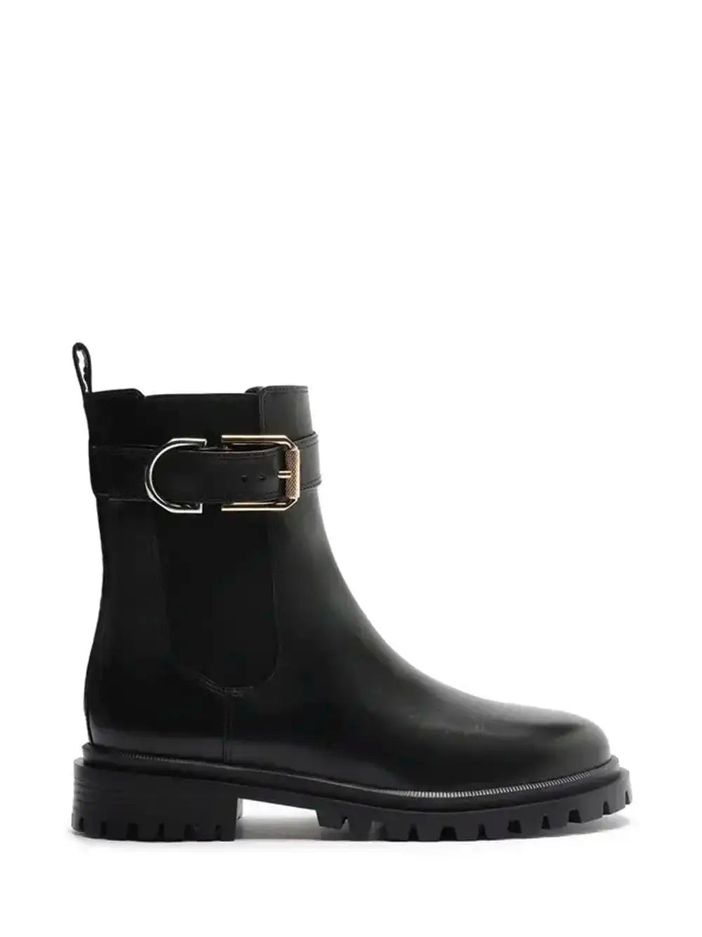 Bota Preta em Pele e Fivela