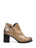 Bota Beige em Pele com Salto Alto em Bloco
