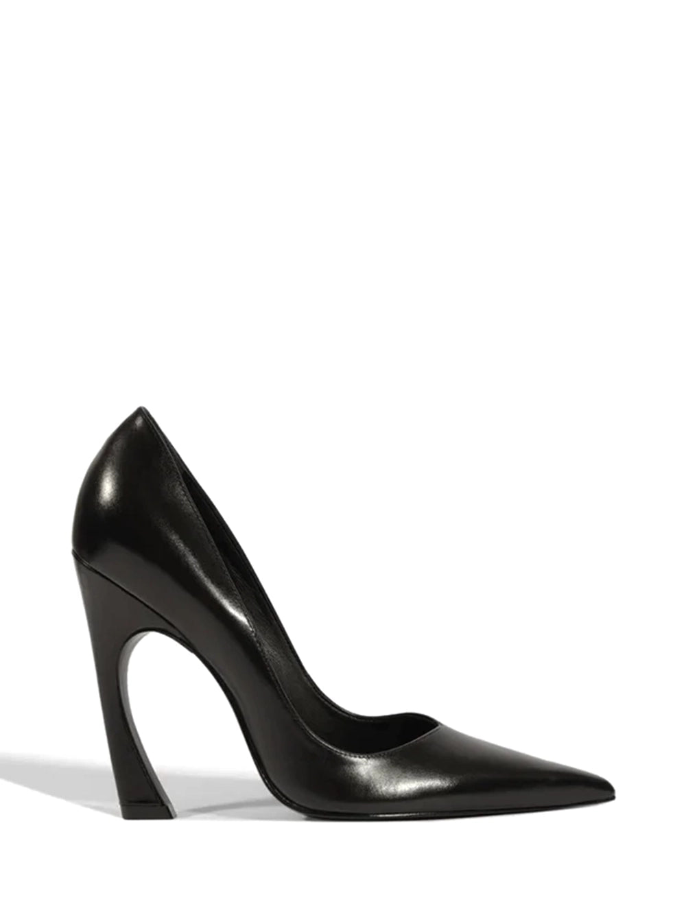 Scarpin Schutz Preto em Pele