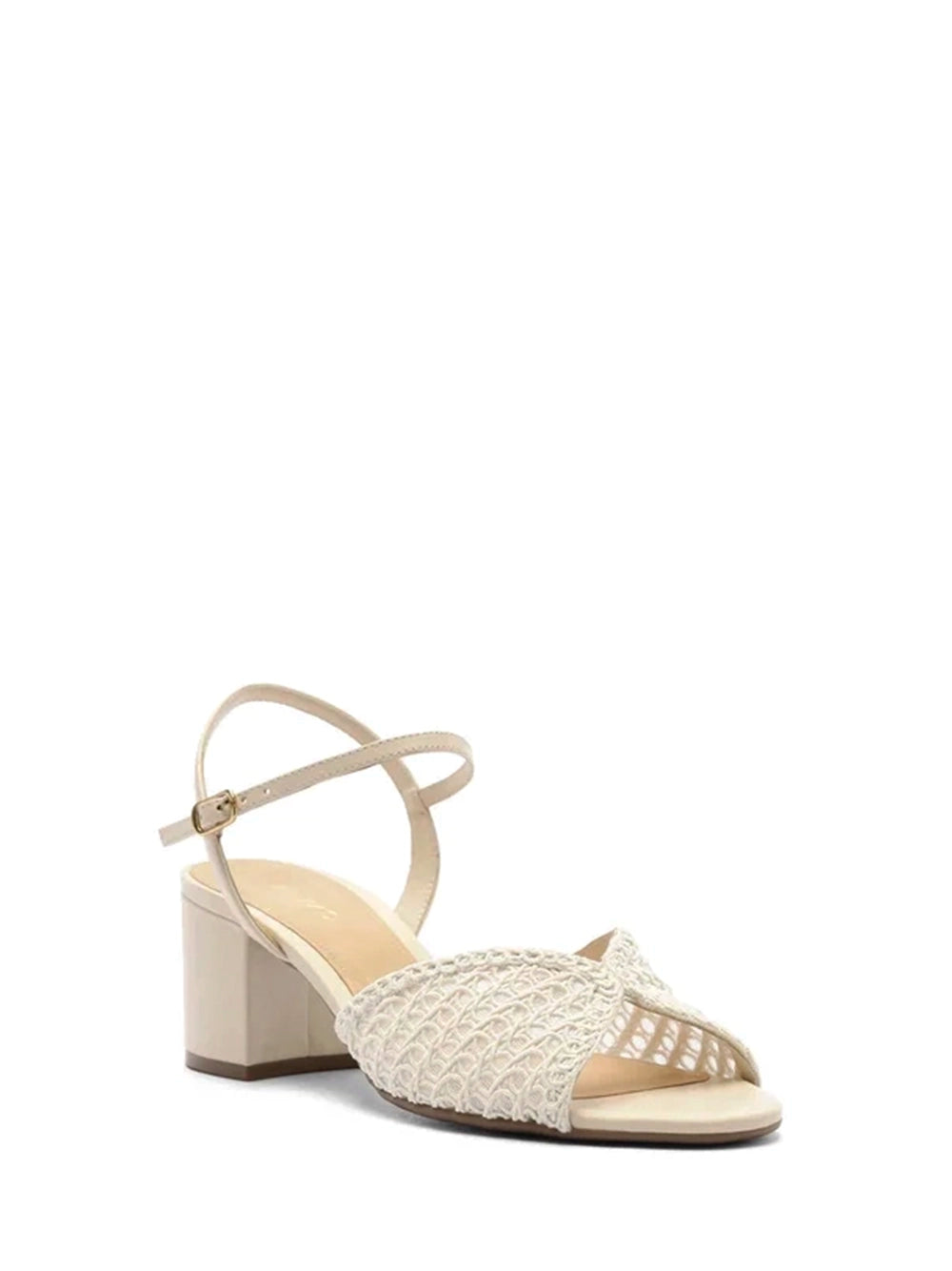Sandália em Pele Off-White e Tiras com Bordado