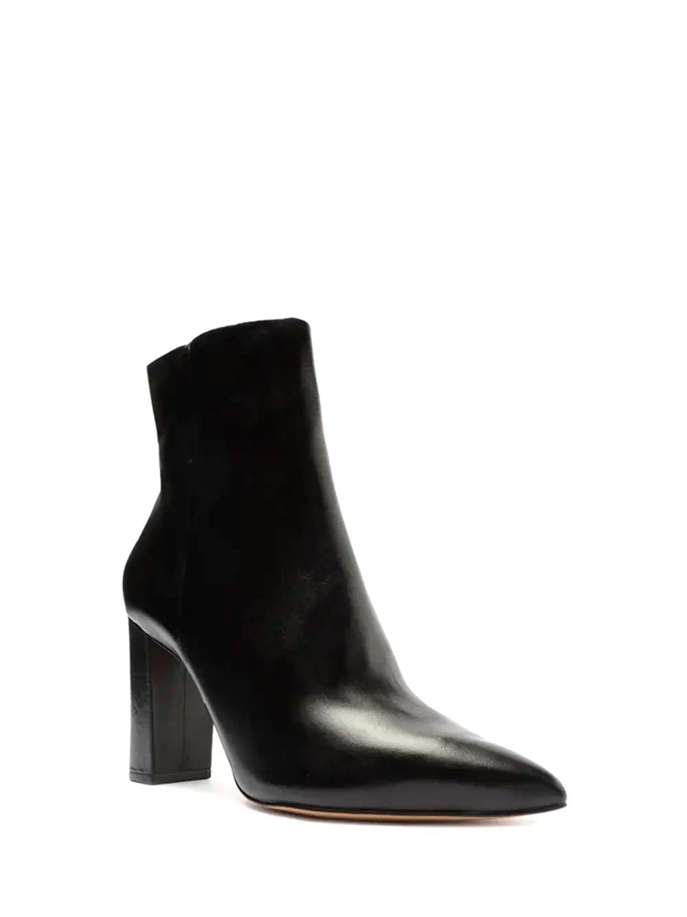 Bota Preta Arezzo em Pele e Biqueira Fina