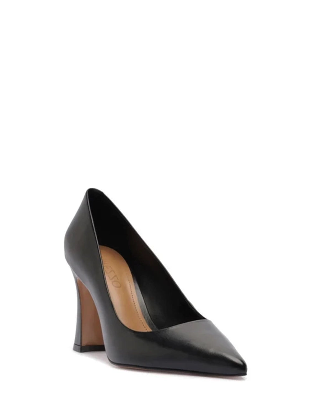 Scarpin Arezzo Preto em Pele
