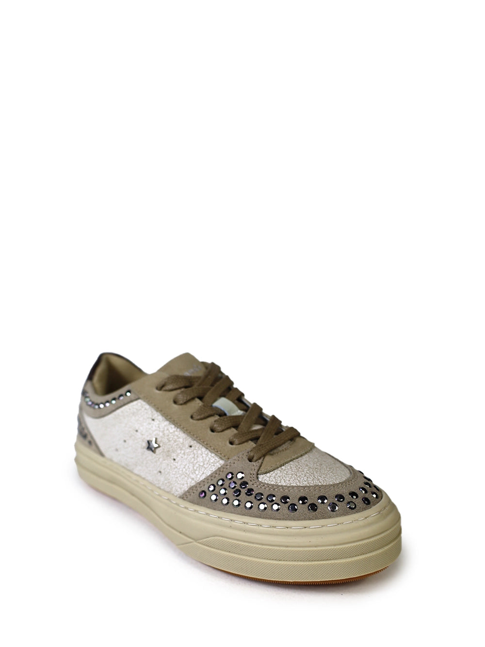 Ténis em Pele Beige e Studs