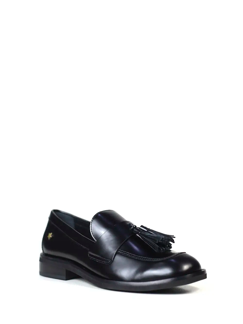 Loafer Preto em Pele e Pormenor de Franja