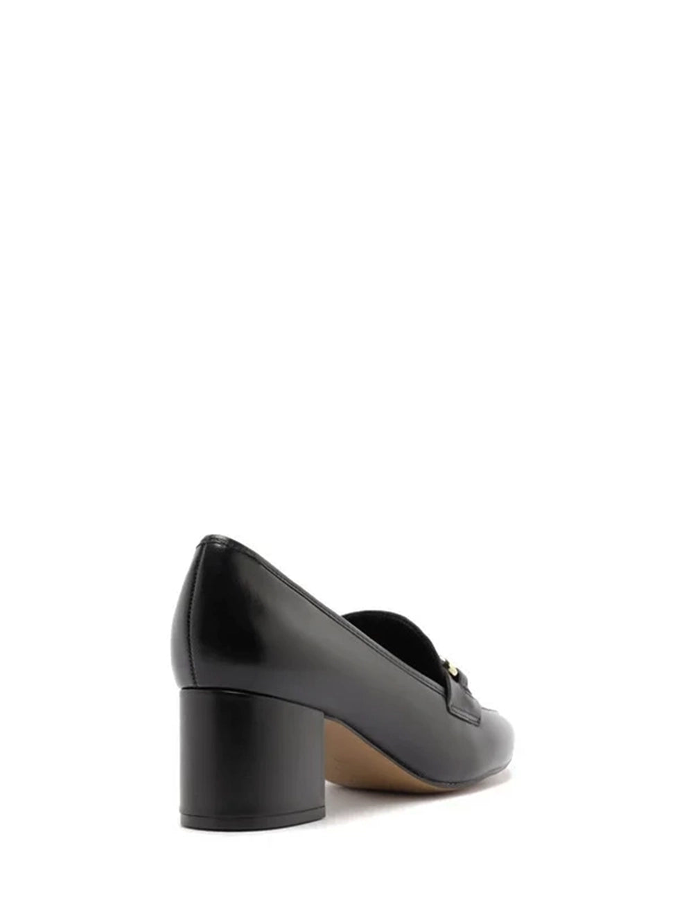 Loafer Arezzo Preto em Pele e Salto Bloco