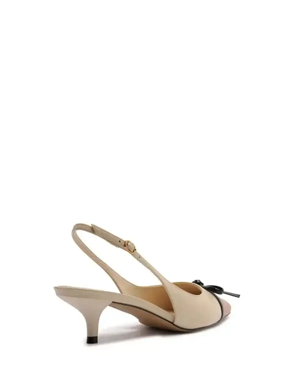 Scarpin em Pele Beige e Biqueira Castanha