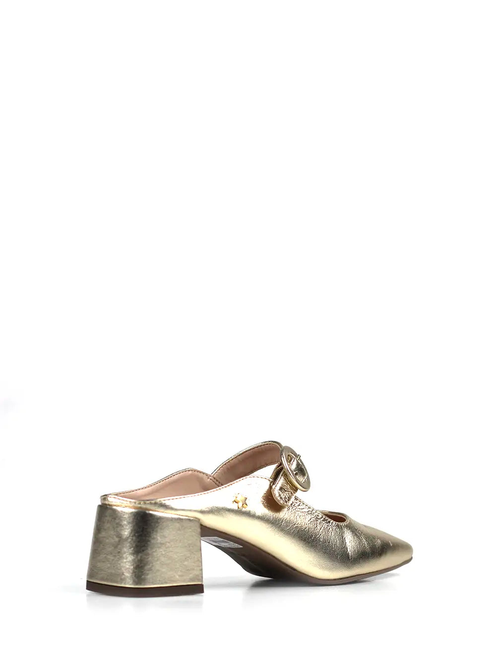 Mule em Pele Dourada e Fecho de Fivela