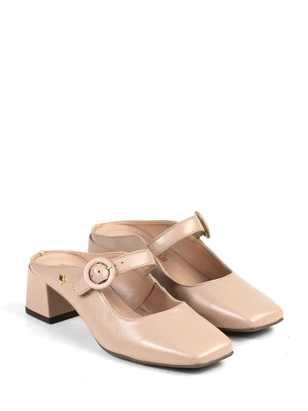 Mule em Pele Rosa e Fecho de Fivela